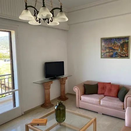Apartment Park Agioi Theodoroi