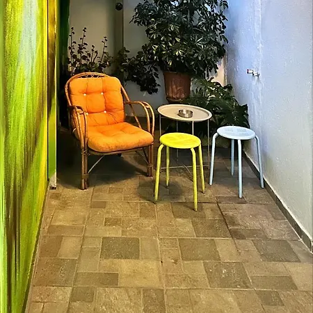 Park Apartment *